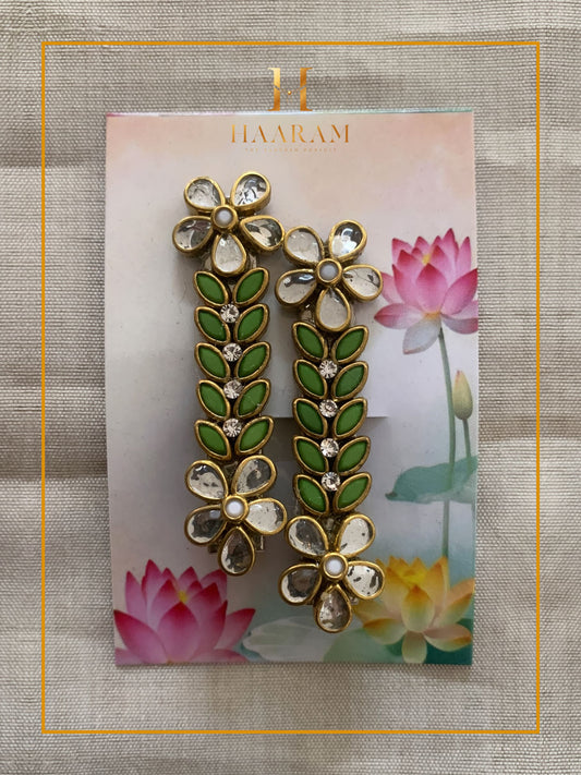 Handcrafted Alligator Clip by Haaram by Yashh — elegant and functional hair accessory.