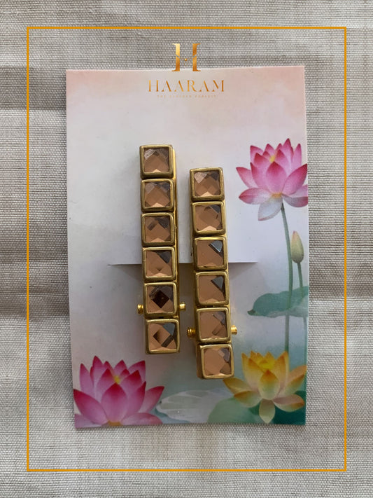 Handcrafted Alligator Clip by Haaram by Yashh — elegant and functional hair accessory.