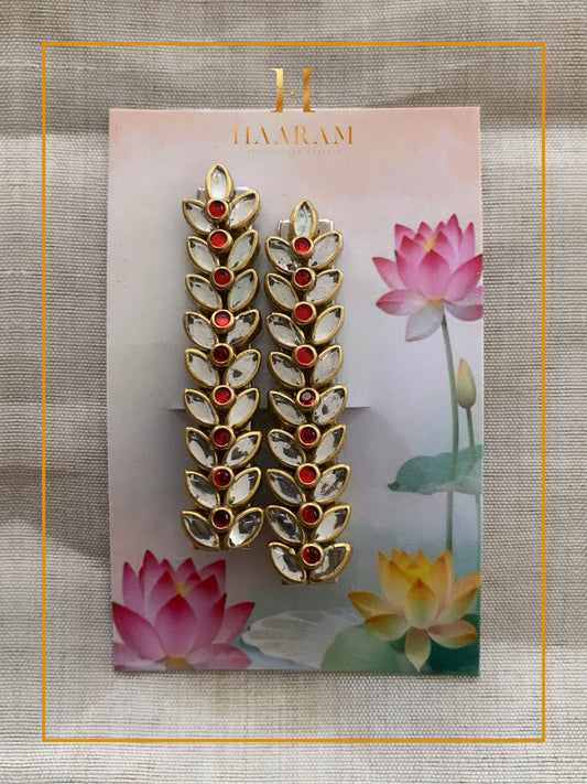 Handcrafted Alligator Clip by Haaram by Yashh — elegant and functional hair accessory.