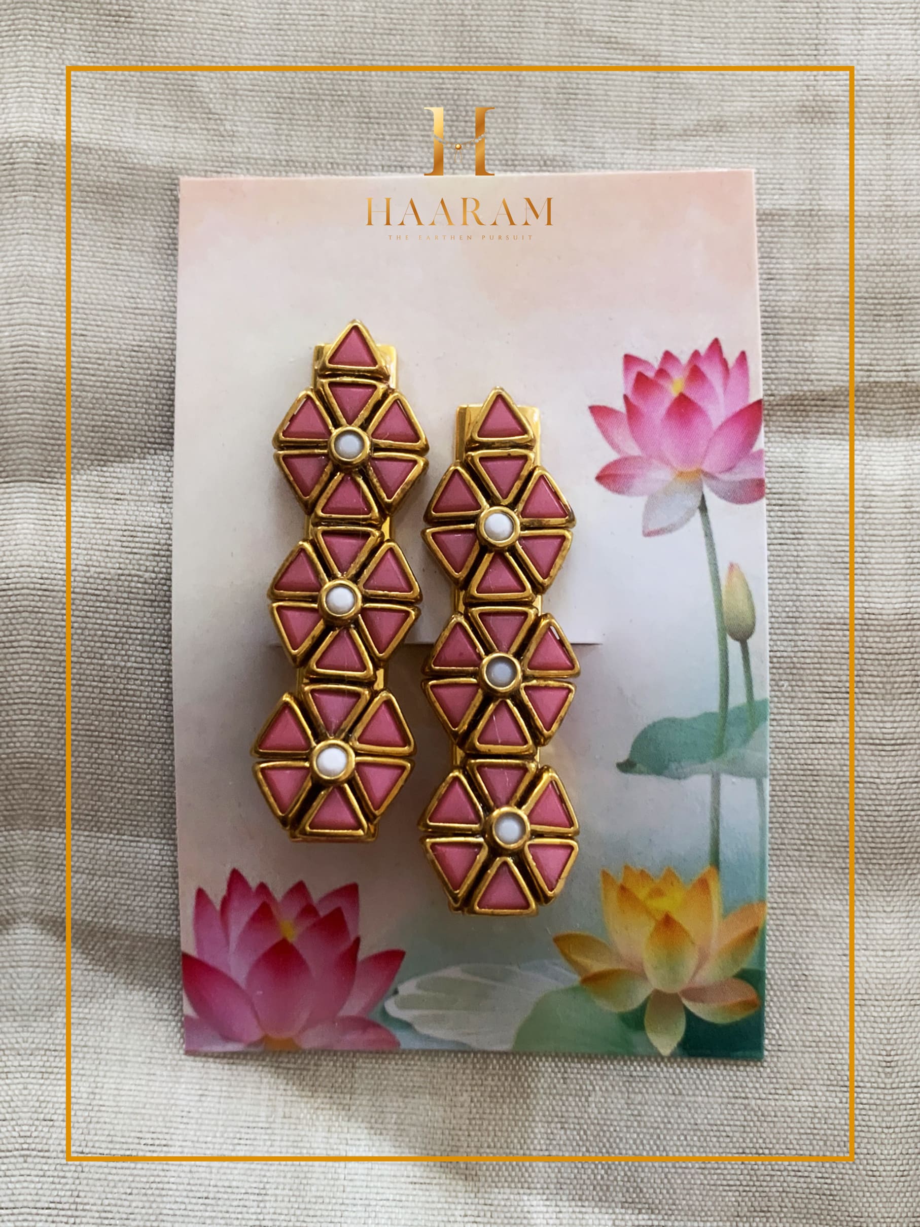 Handcrafted Alligator Clip by Haaram by Yashh โ elegant and functional hair accessory.