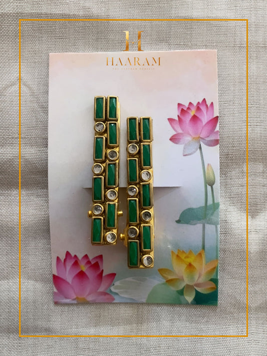 Handcrafted Alligator Clip by Haaram by Yashh — elegant and functional hair accessory.