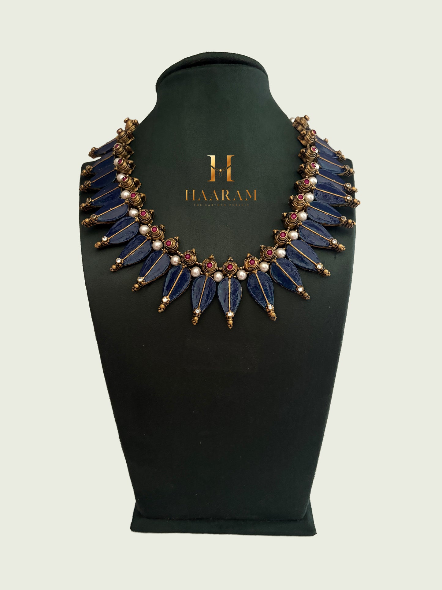 Multicolor stone terracotta necklace for festive wear