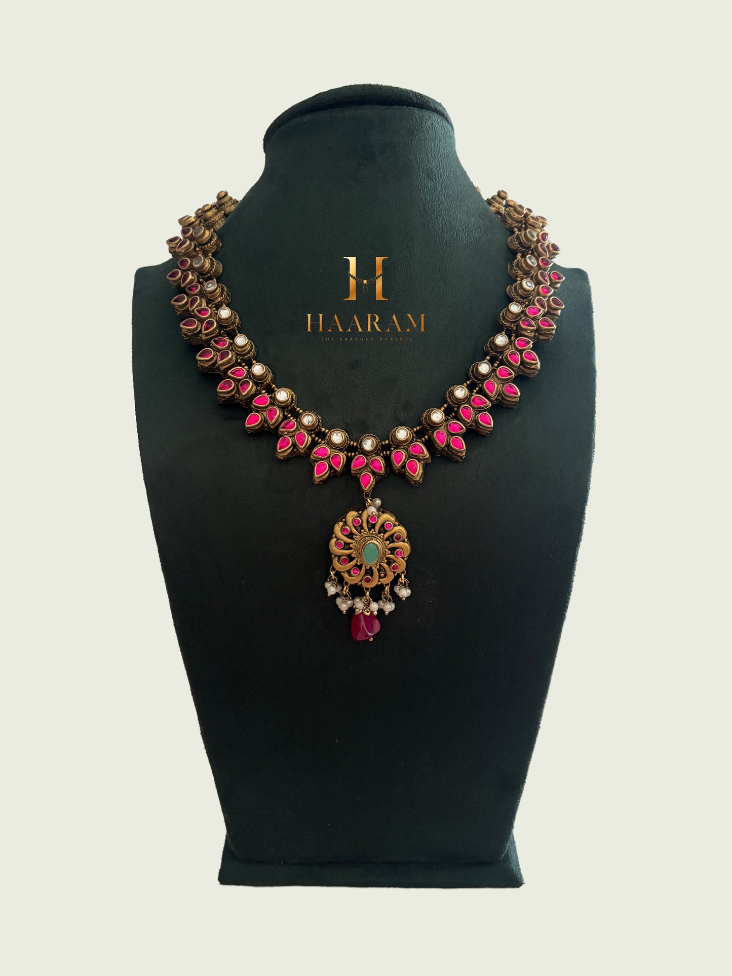 Designer terracotta necklace with side stone motif