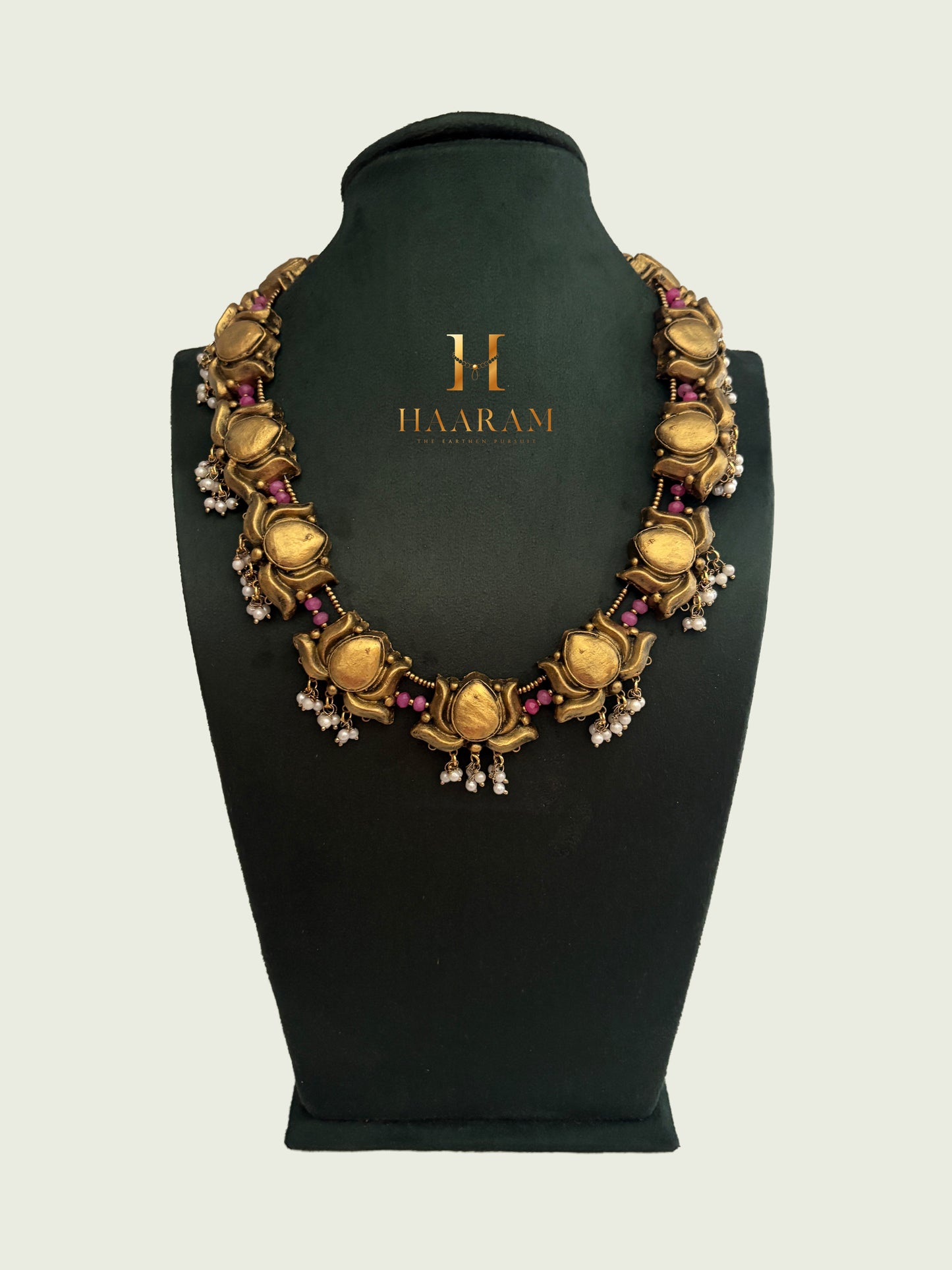 Broad lotus bridal terracotta necklace with traditional design